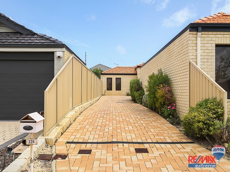 22b Beachwood Crescent, Butler WA 6036