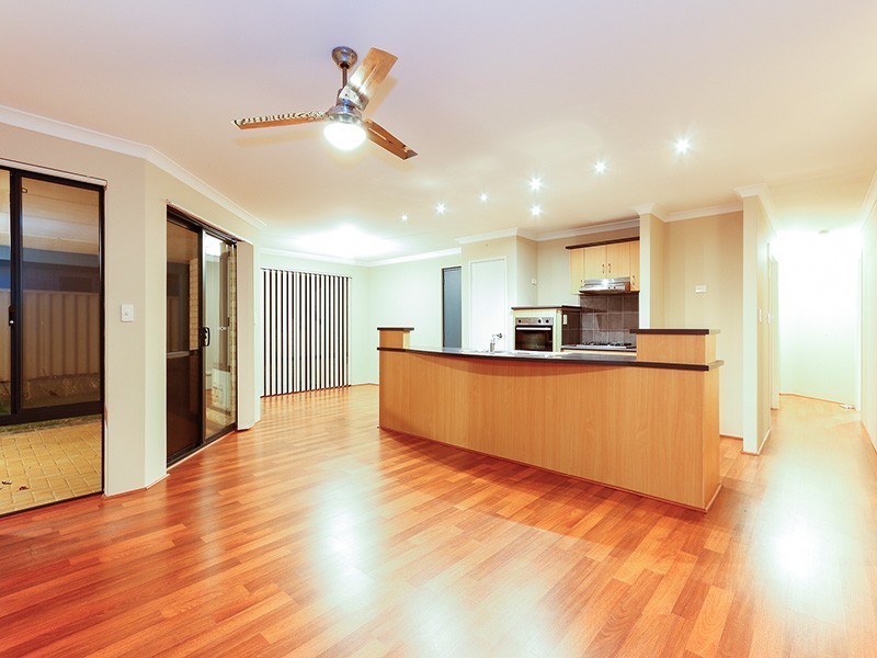 15 Dunsfold St, Butler WA 6036