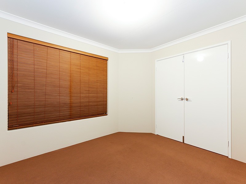 15 Dunsfold St, Butler WA 6036