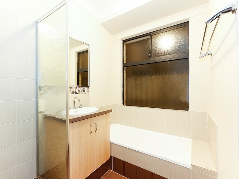 15 Dunsfold St, Butler WA 6036