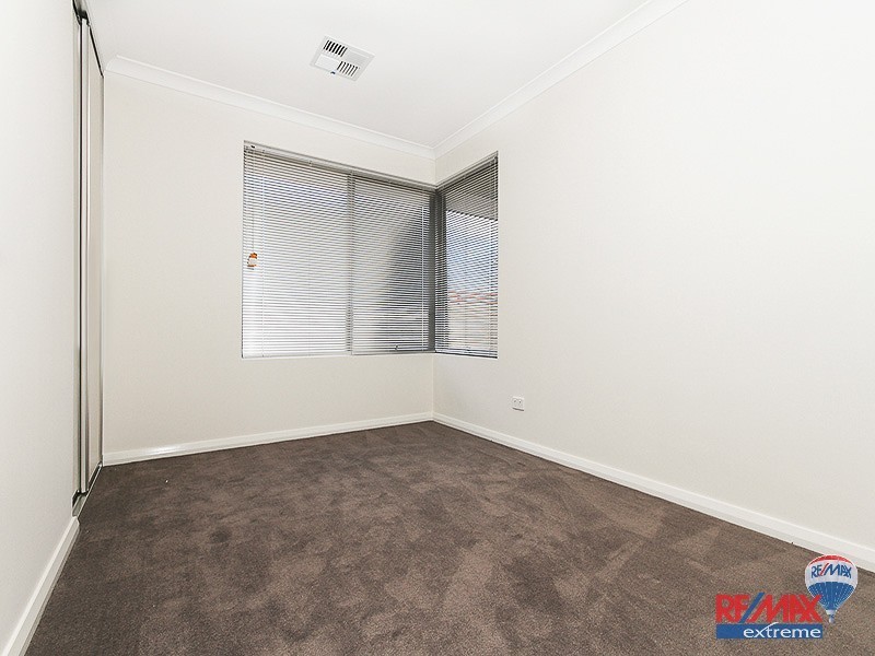 2/50 Toledo Drive, Hocking WA 6065