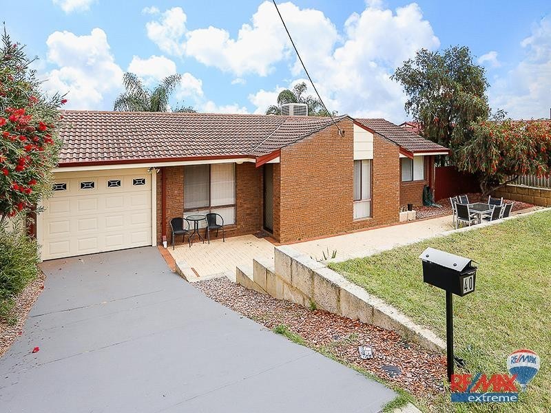 40 Yallambee Crescent, Wanneroo WA 6065