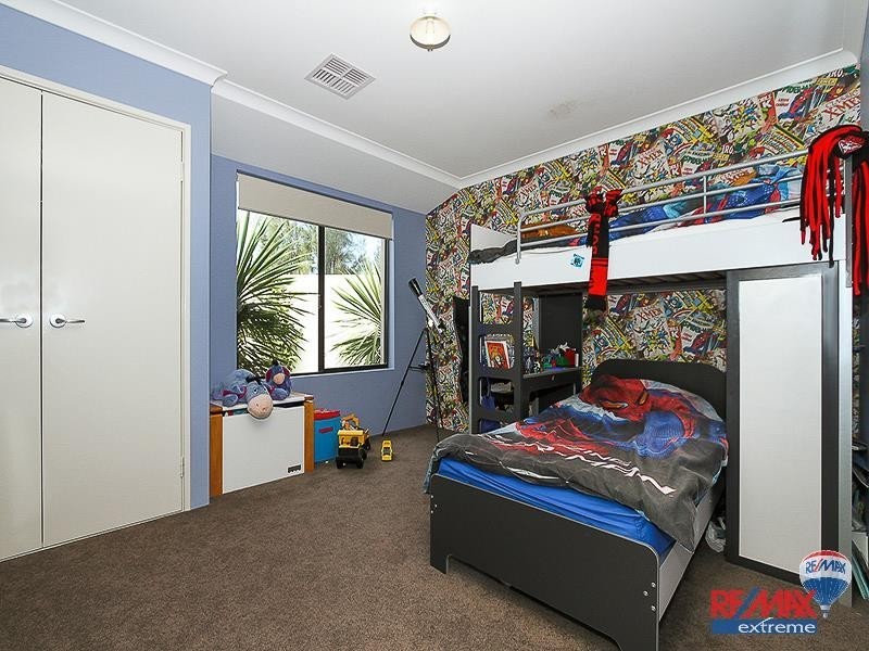 11 Chine Way, Alkimos WA 6038