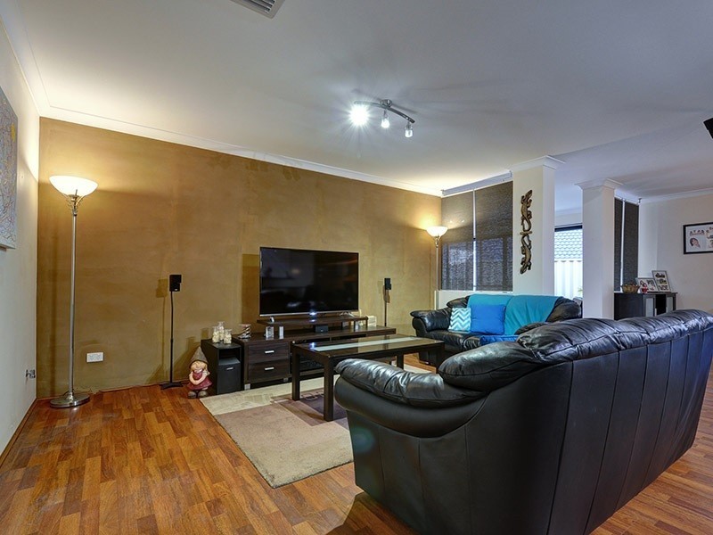 65 Camborne Parkway, Butler WA 6036