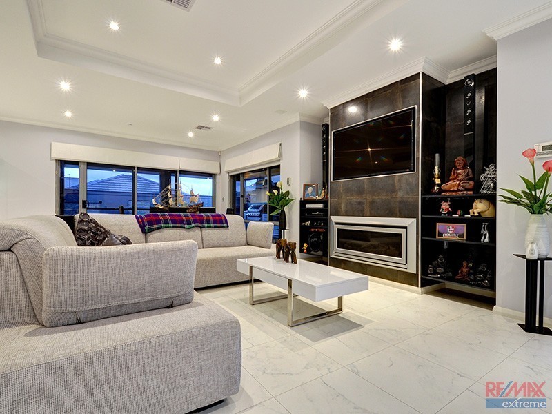 14 Toledo Drive, Hocking WA 6065