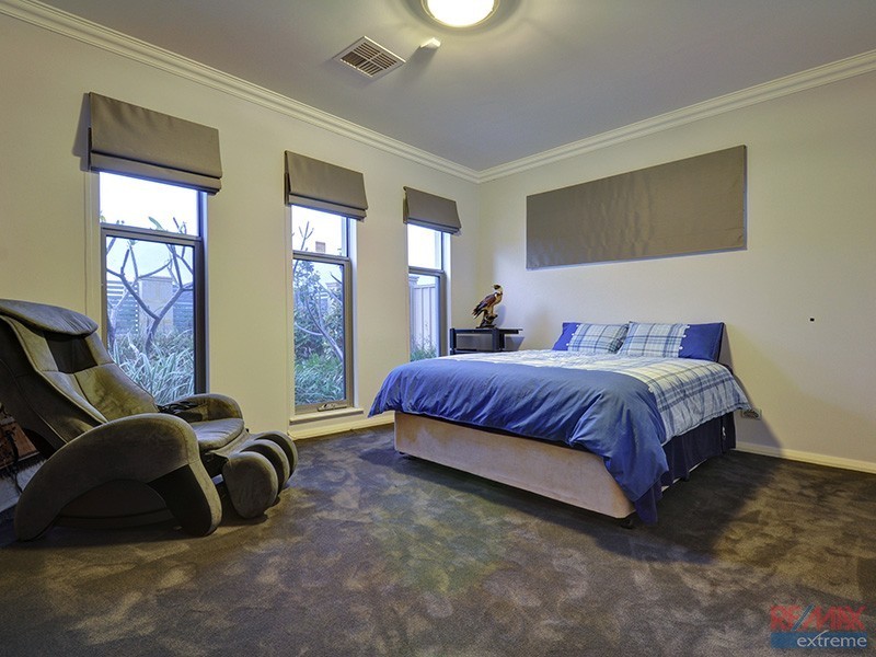 14 Toledo Drive, Hocking WA 6065