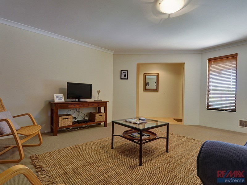 20 Tenement Loop, Hocking WA 6065
