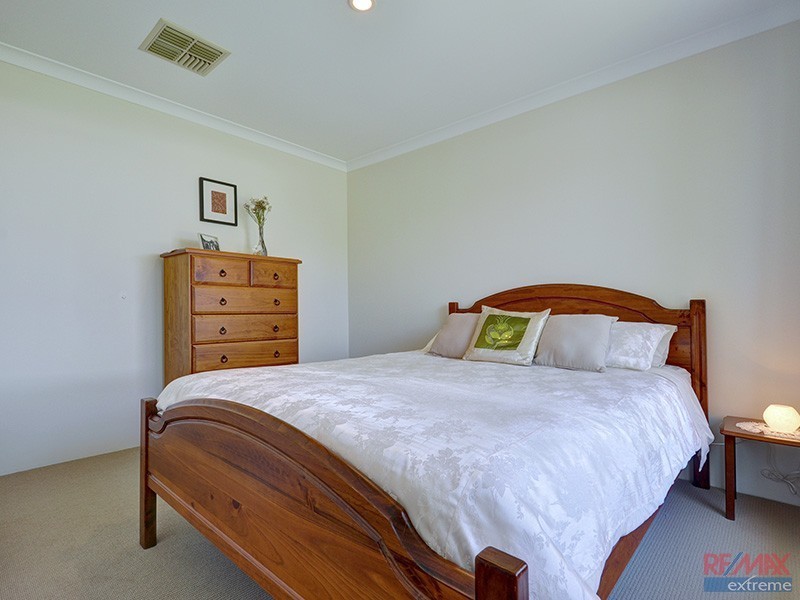 20 Tenement Loop, Hocking WA 6065