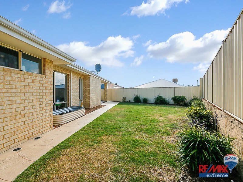 7 Skye Place, Banksia Grove WA 6031