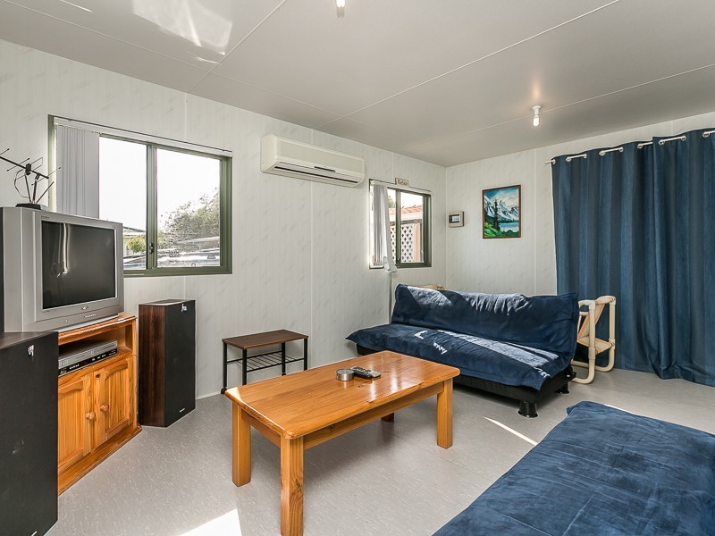 33/1 Williams Way, Seabird WA 6042