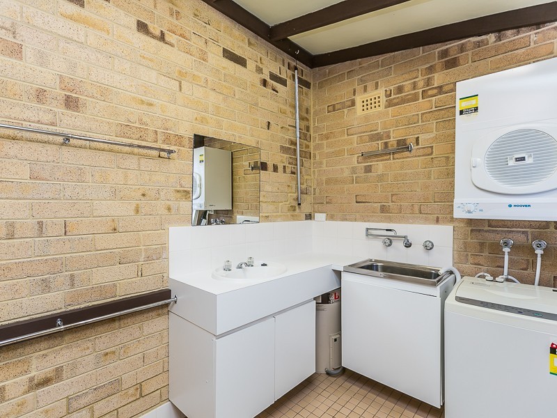 33/1 Williams Way, Seabird WA 6042