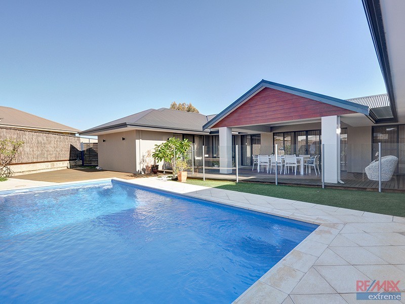 3 Jaeger Bend, Tapping WA 6065