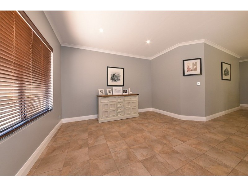 19 Monivae Vista, Tapping WA 6065