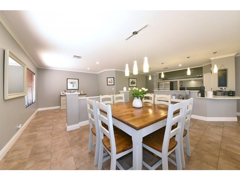 19 Monivae Vista, Tapping WA 6065