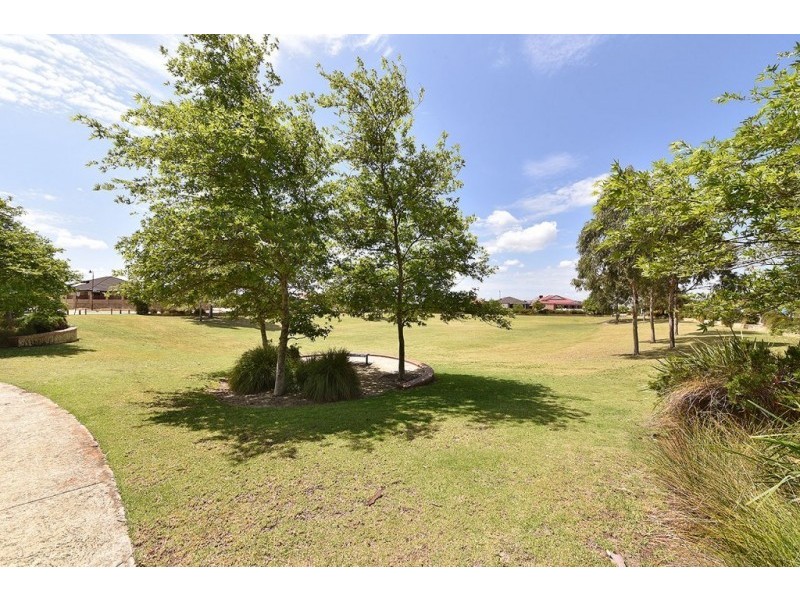 19 Monivae Vista, Tapping WA 6065