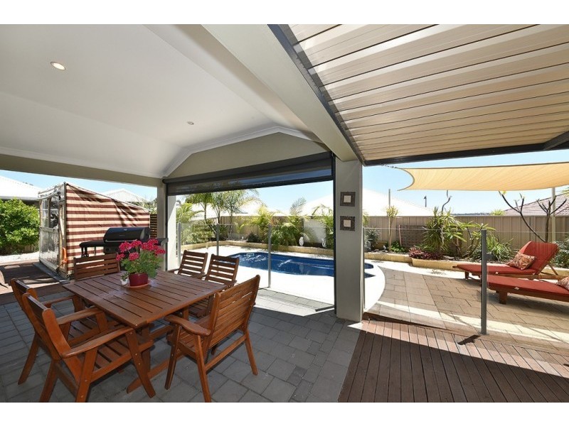 15 Ficarra Way, Sinagra WA 6065