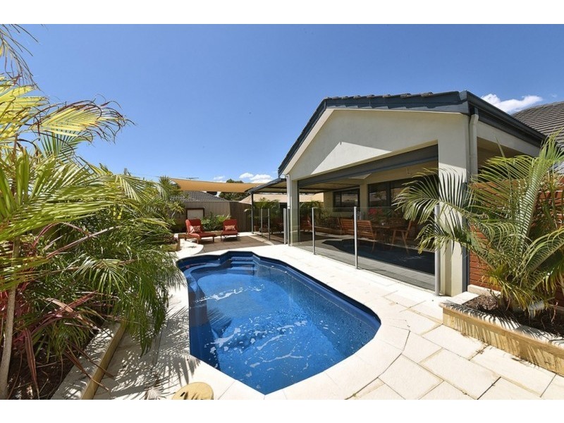 15 Ficarra Way, Sinagra WA 6065