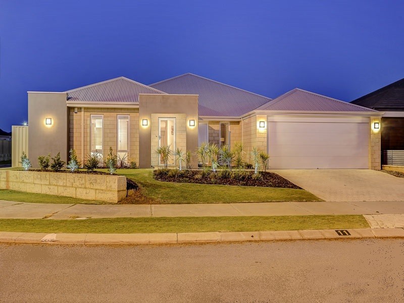 11 Badley Loop, Butler WA 6036