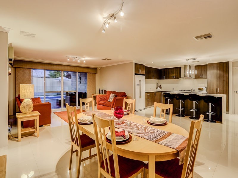 11 Badley Loop, Butler WA 6036