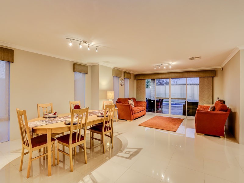 11 Badley Loop, Butler WA 6036