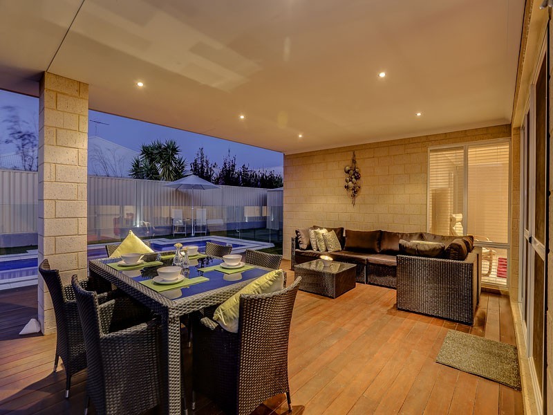 11 Badley Loop, Butler WA 6036