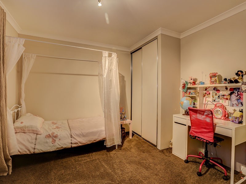 11 Badley Loop, Butler WA 6036