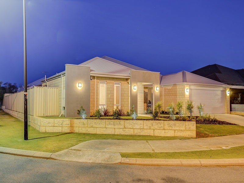 11 Badley Loop, Butler WA 6036