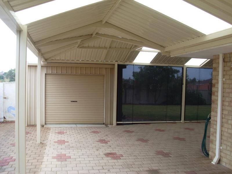 10 Whitsunday Ave, Ridgewood WA 6030