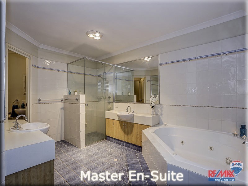 41 Crown Point Crescent, Butler WA 6036