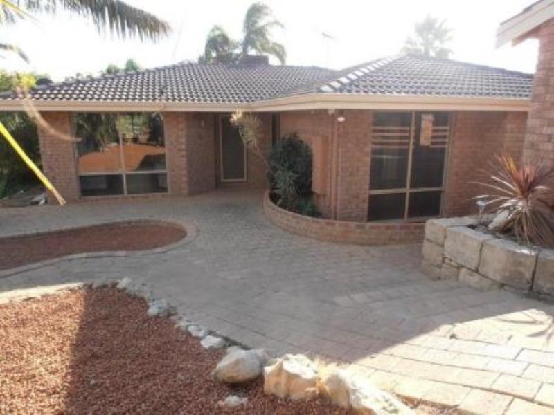 11 Lime Close, Quinns Rocks WA 6030