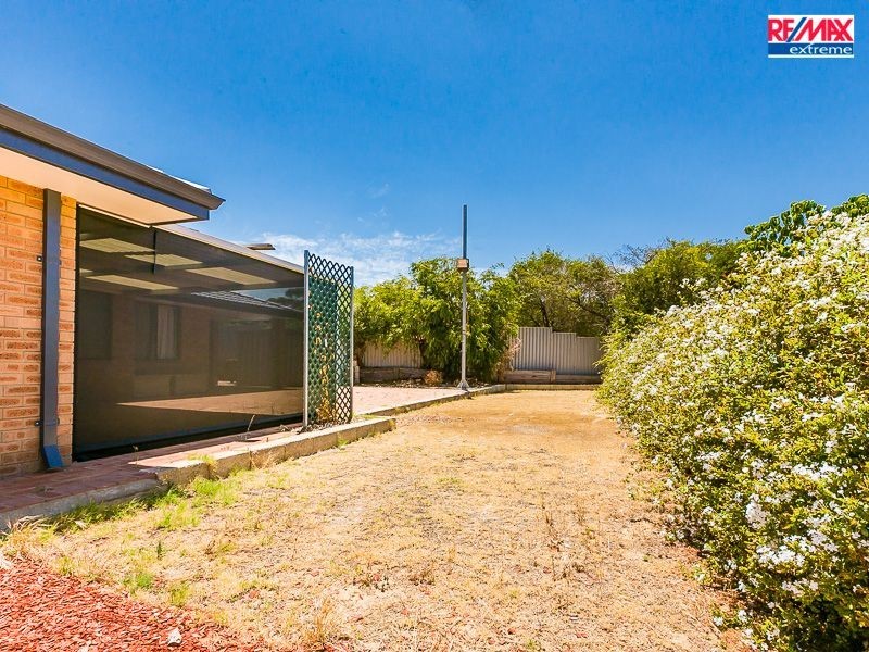 4 Hawk Place, Craigie WA 6025