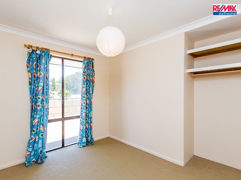 4 Hawk Place, Craigie WA 6025