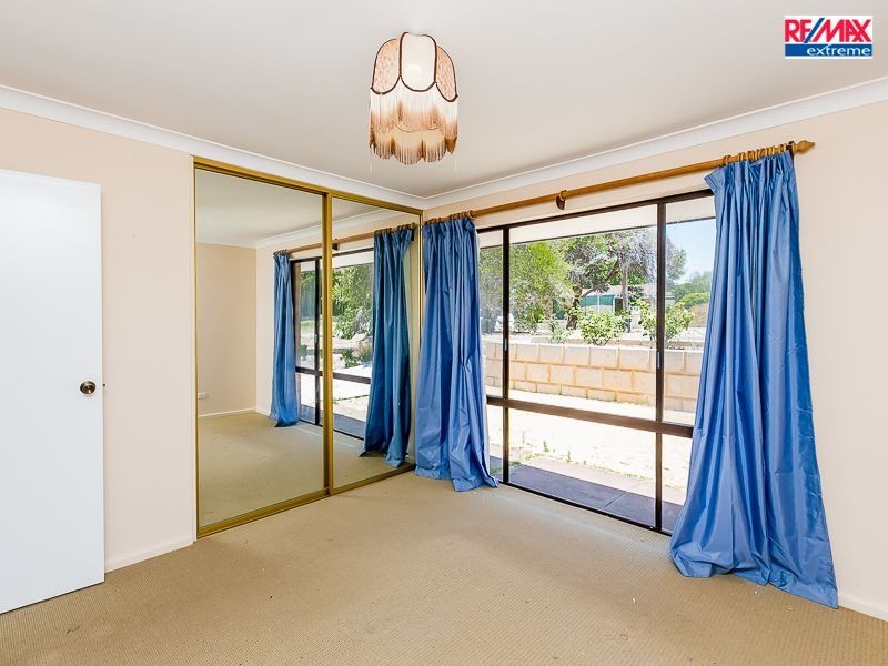4 Hawk Place, Craigie WA 6025