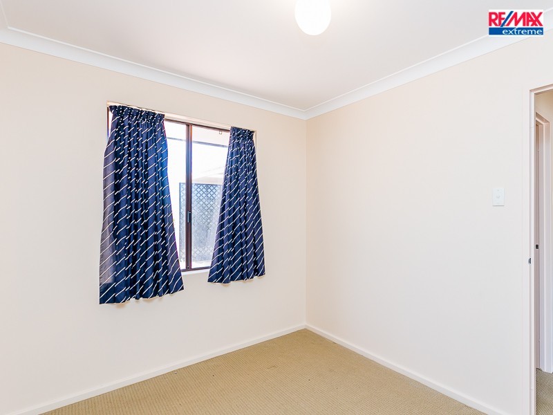 4 Hawk Place, Craigie WA 6025