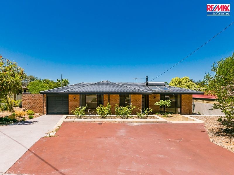 4 Hawk Place, Craigie WA 6025