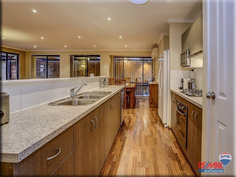 14 Grand Paradiso Parade, Merriwa WA 6030