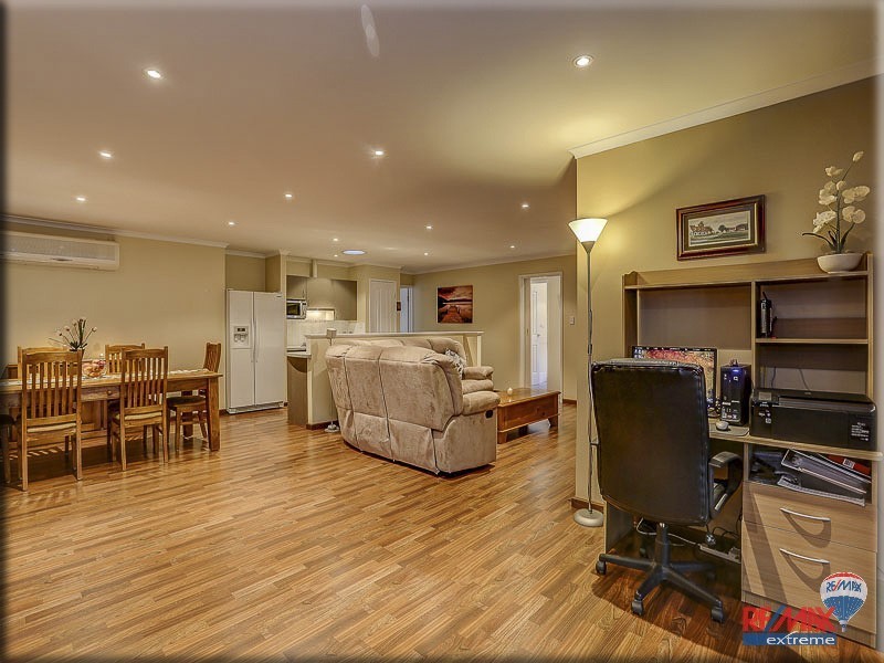 14 Grand Paradiso Parade, Merriwa WA 6030