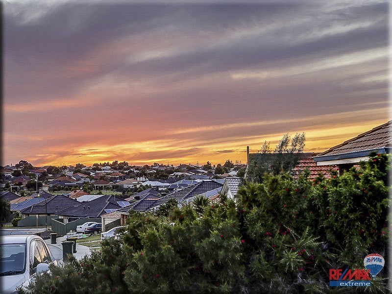 14 Grand Paradiso Parade, Merriwa WA 6030