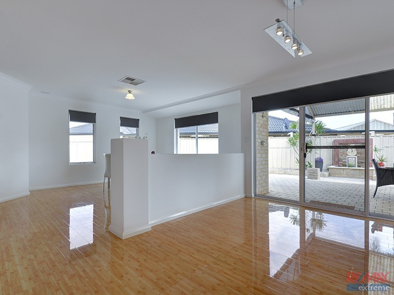 4 Kinta Way, Tapping WA 6065