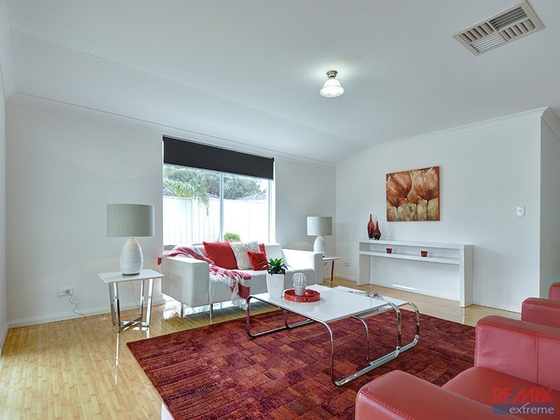 4 Kinta Way, Tapping WA 6065