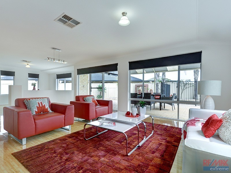 4 Kinta Way, Tapping WA 6065