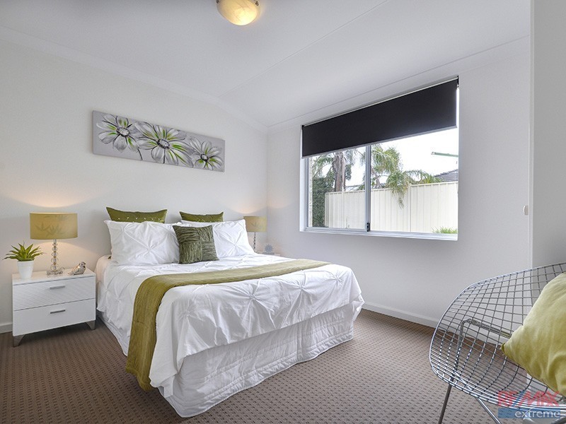 4 Kinta Way, Tapping WA 6065