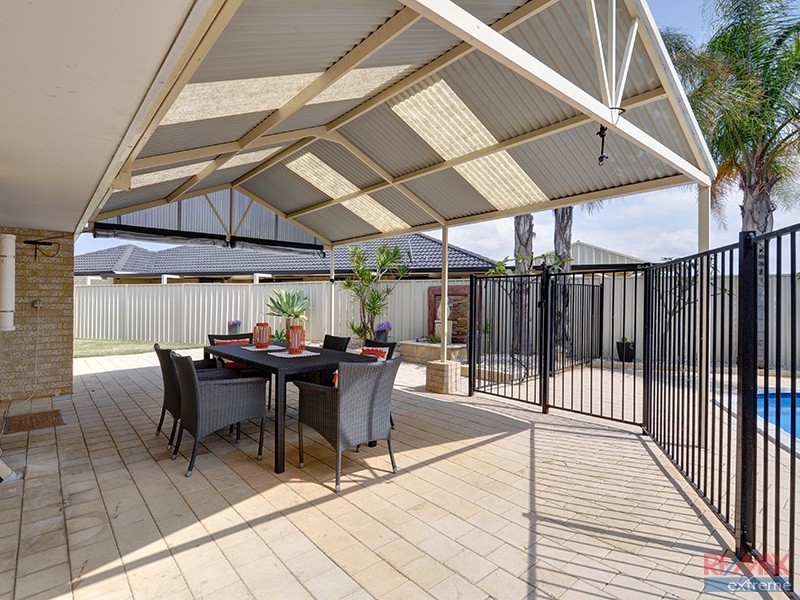 4 Kinta Way, Tapping WA 6065