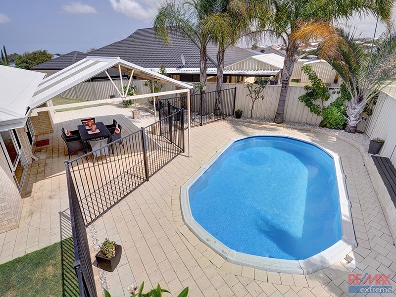 4 Kinta Way, Tapping WA 6065