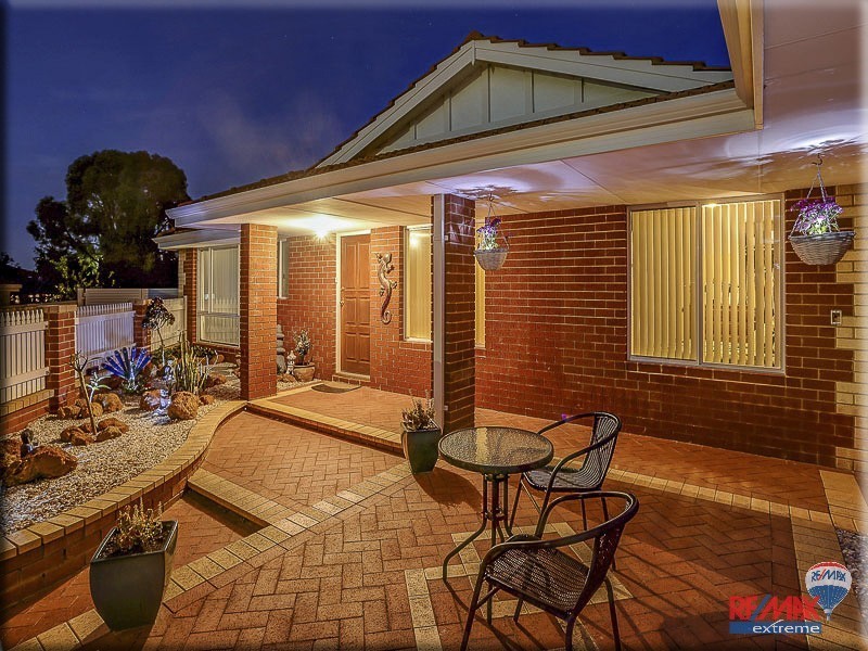 9 Burra Court, Clarkson WA 6030