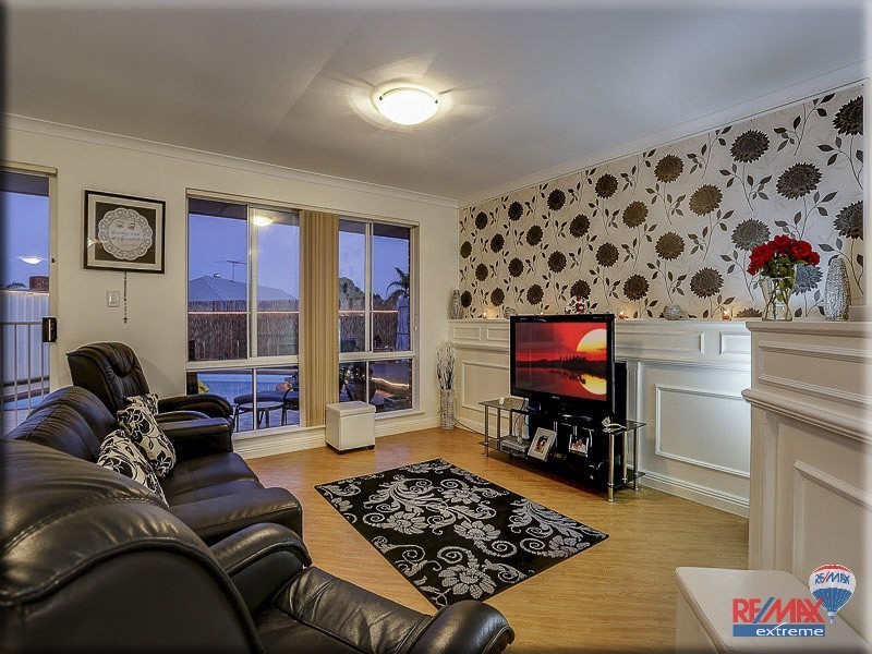 9 Burra Court, Clarkson WA 6030