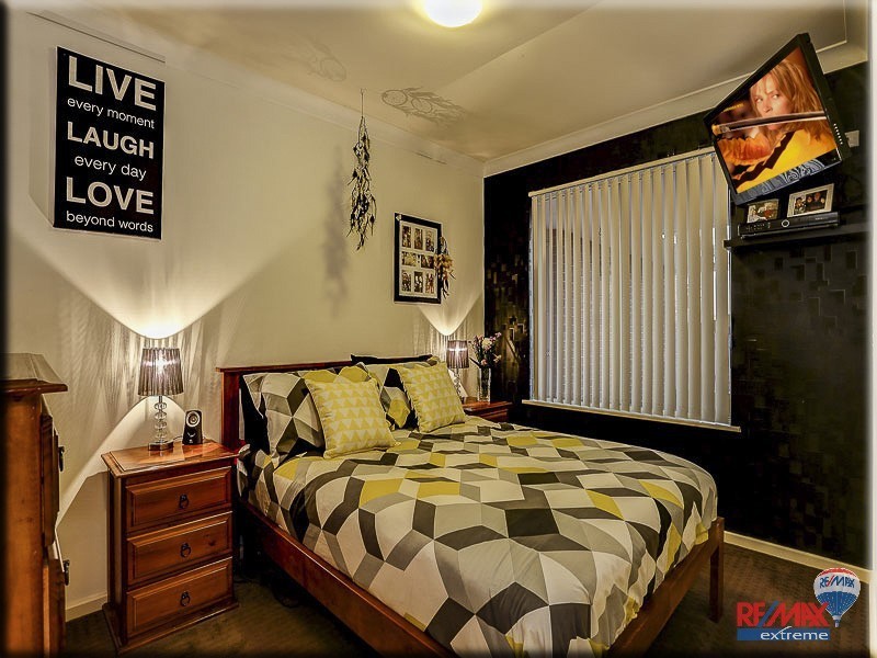 9 Burra Court, Clarkson WA 6030