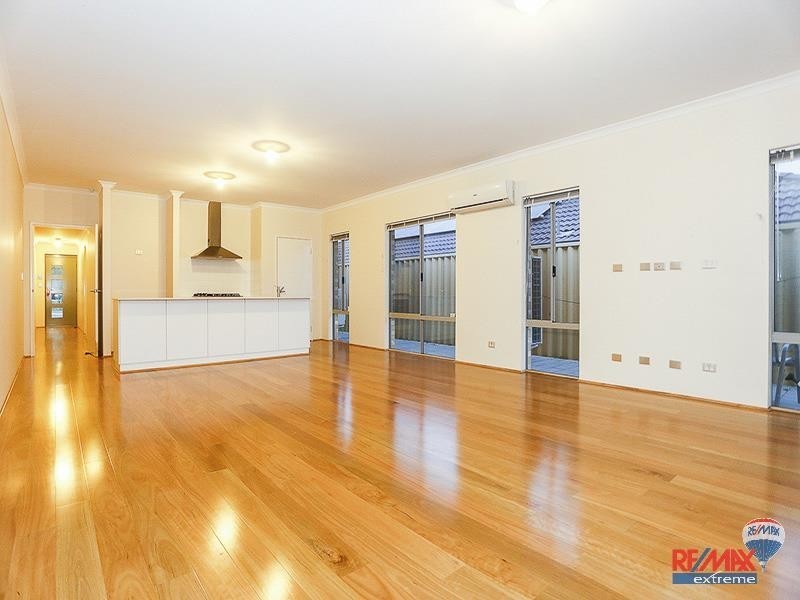 8 Shanklin Way, Butler WA 6036