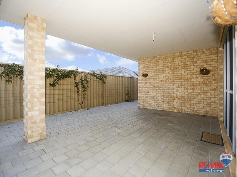 8 Shanklin Way, Butler WA 6036