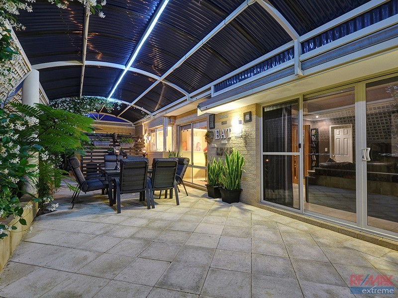 16 Worcester Loop, Butler WA 6036